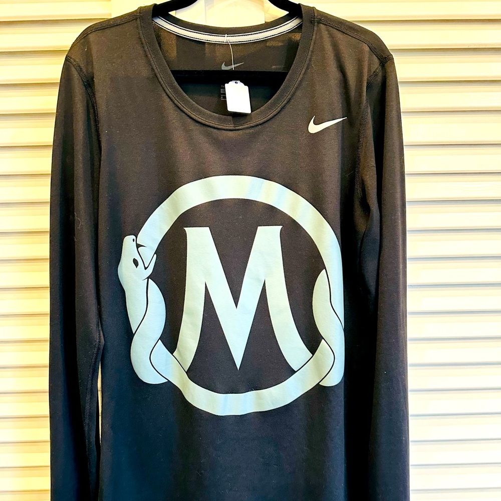 Nike Mamba top
